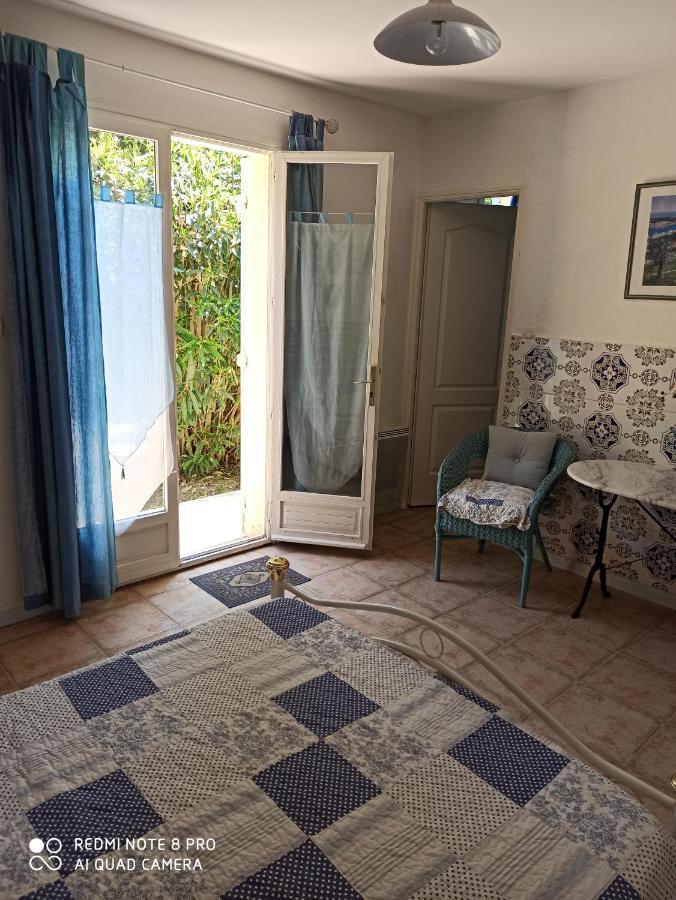 Bed and Breakfast Mas Des Pins Saint-Cyprien  Exterior foto